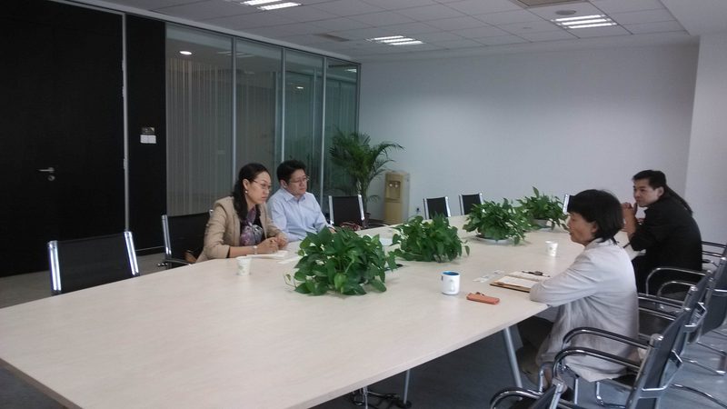 小标题：误区一：追求“万能”话术